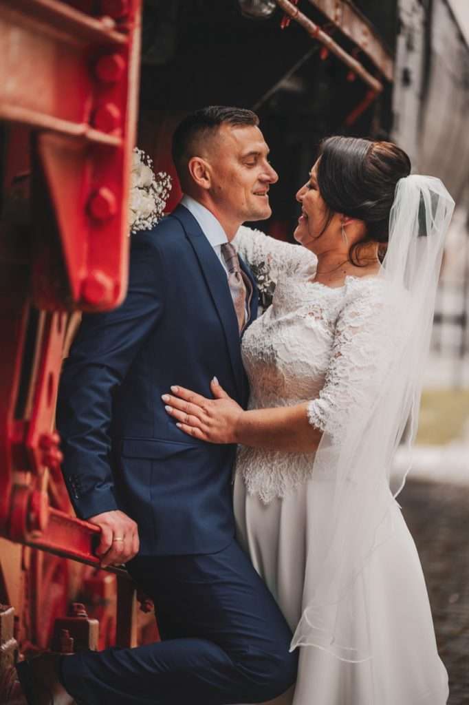 Hochzeitsfotograf-Ranshofen-Österreich-Brautpaarshooting