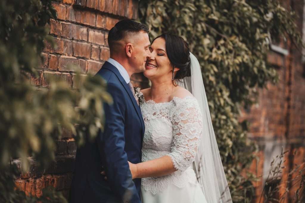 Hochzeitsfotograf-Ranshofen-Österreich-Brautpaarshooting