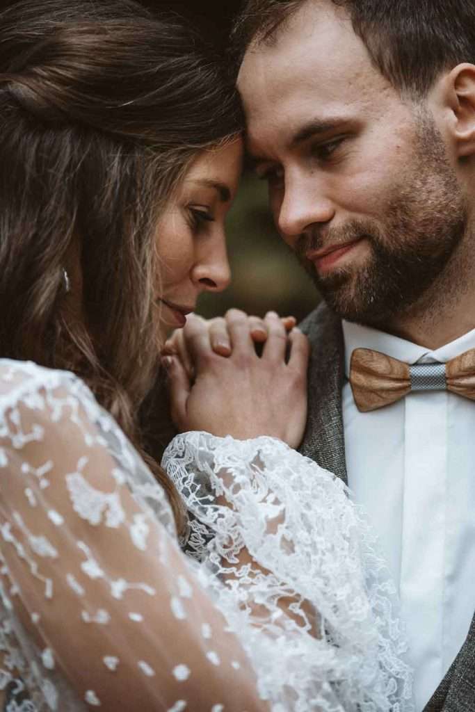 Brautpaarshooting mit schöne Augenblicke